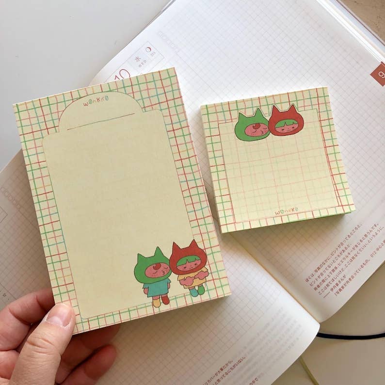 In Love | Kawaii Memo Pad: Checkered Stationery, Non-Sticky Notes
