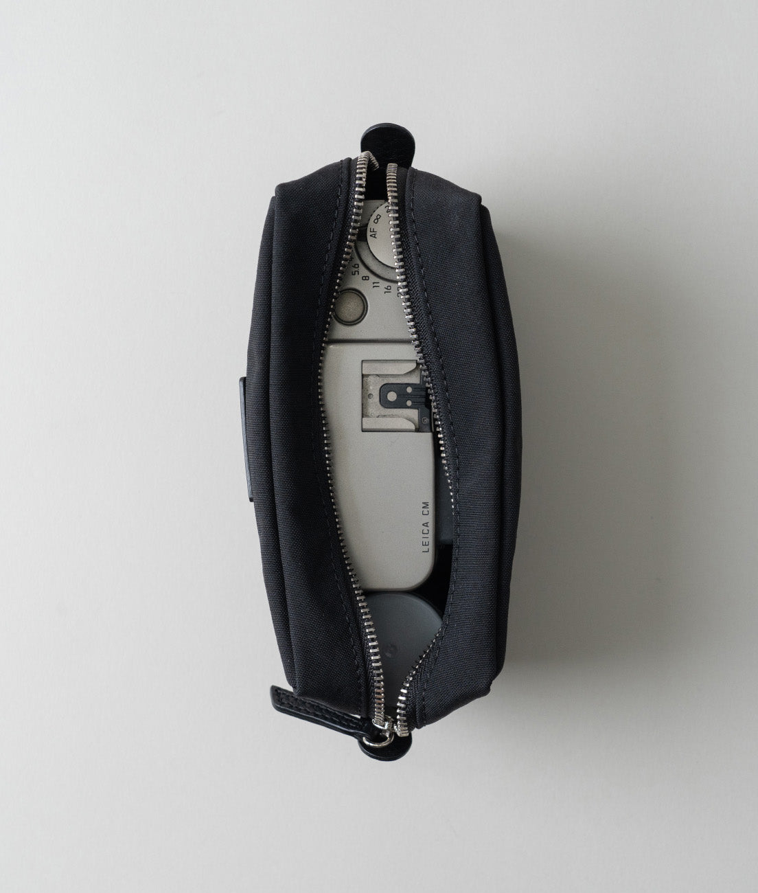Nylon Pouch Volume - Point of View
