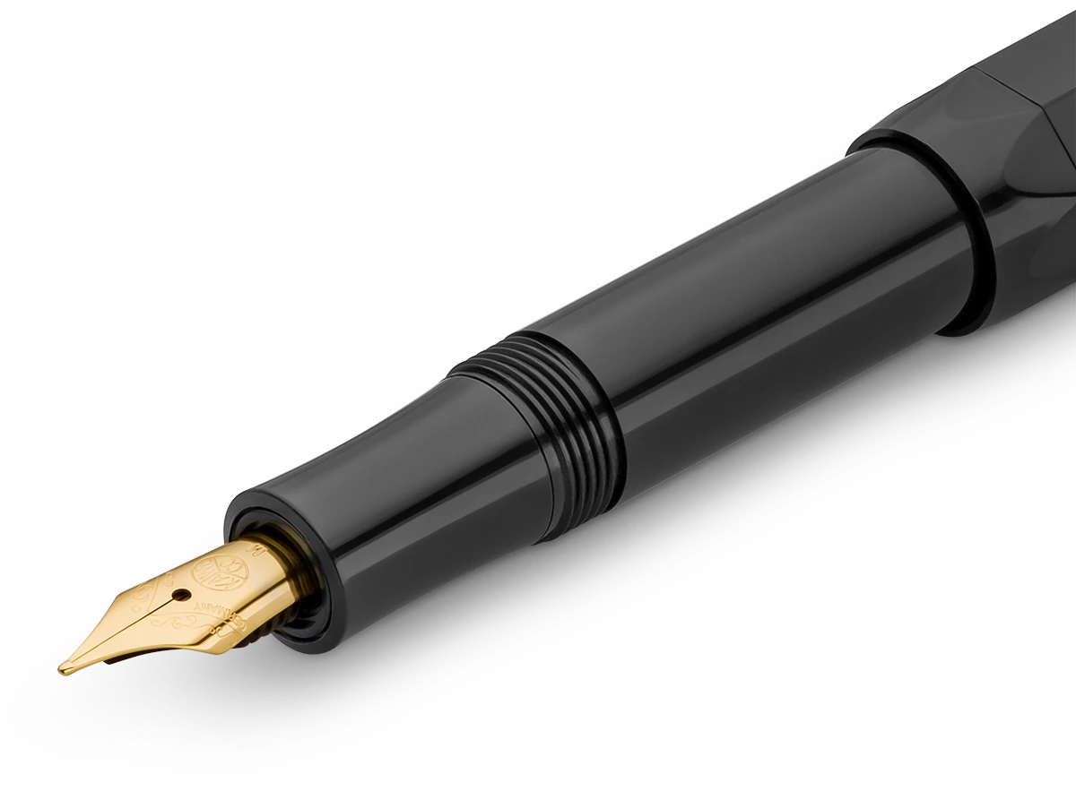 Kaweco Classic Sport black fountain pen gold-plated steel nib close-up