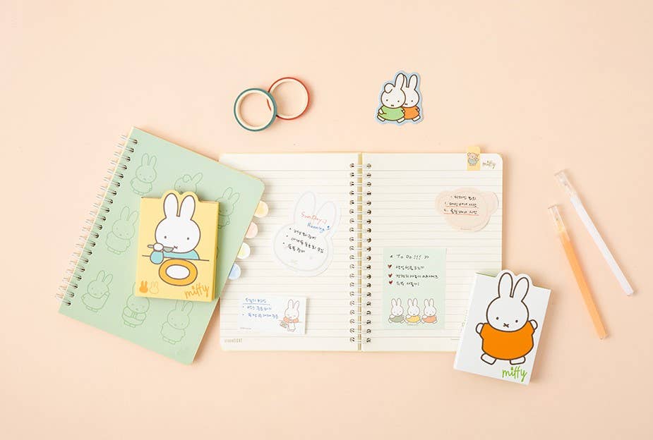Miffy 4Layered StickyNotes Memo Pad Pack- vivid