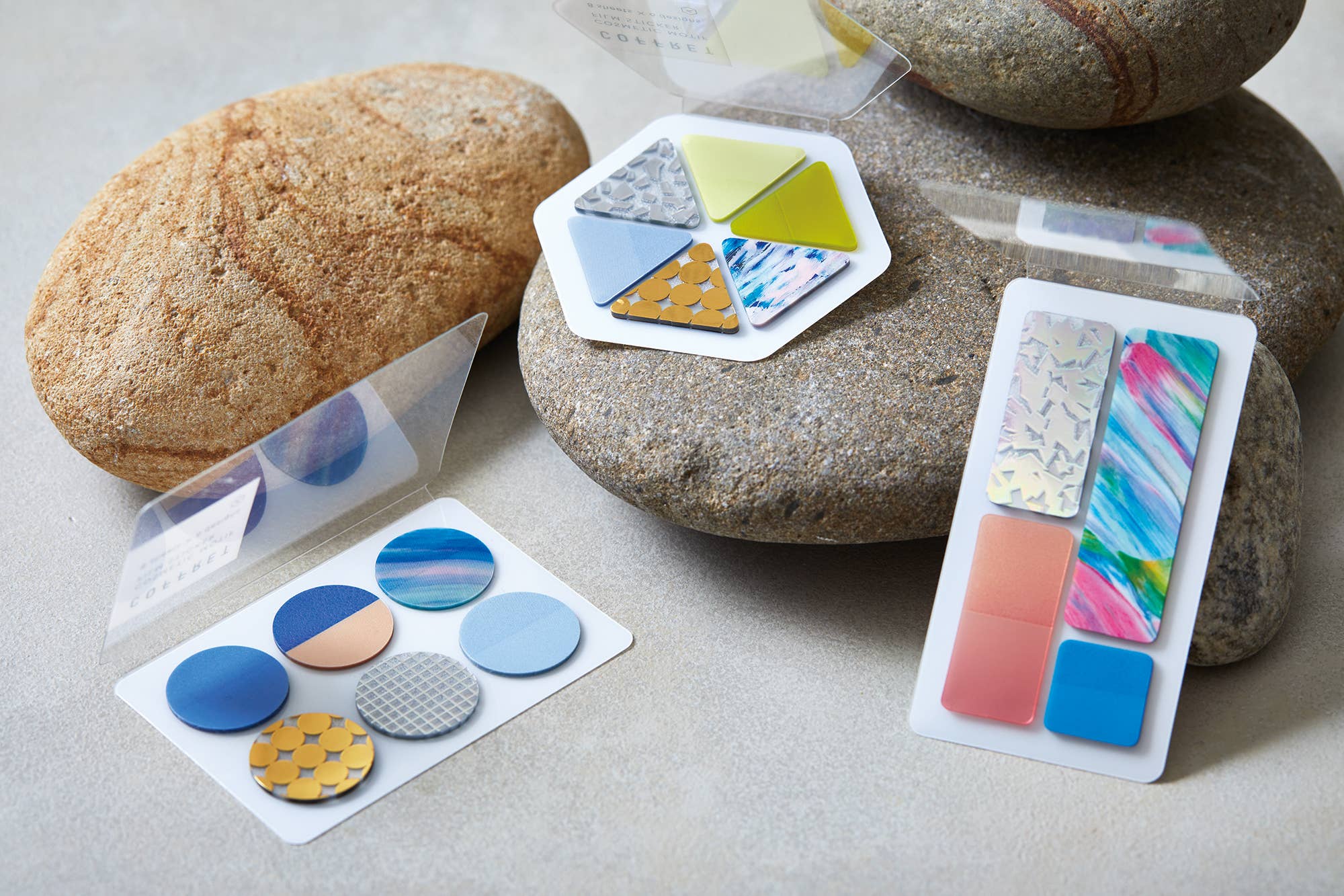 "COFFRET" CIRCLE Decoration Sticker