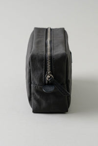 Nylon Pouch Volume - Point of View