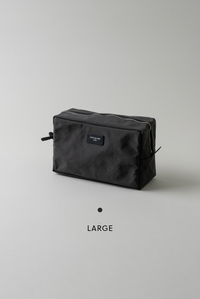 Nylon Pouch Volume - Point of View