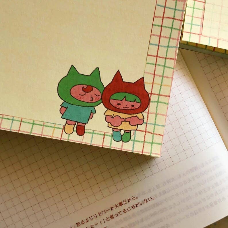 In Love | Kawaii Memo Pad: Checkered Stationery, Non-Sticky Notes