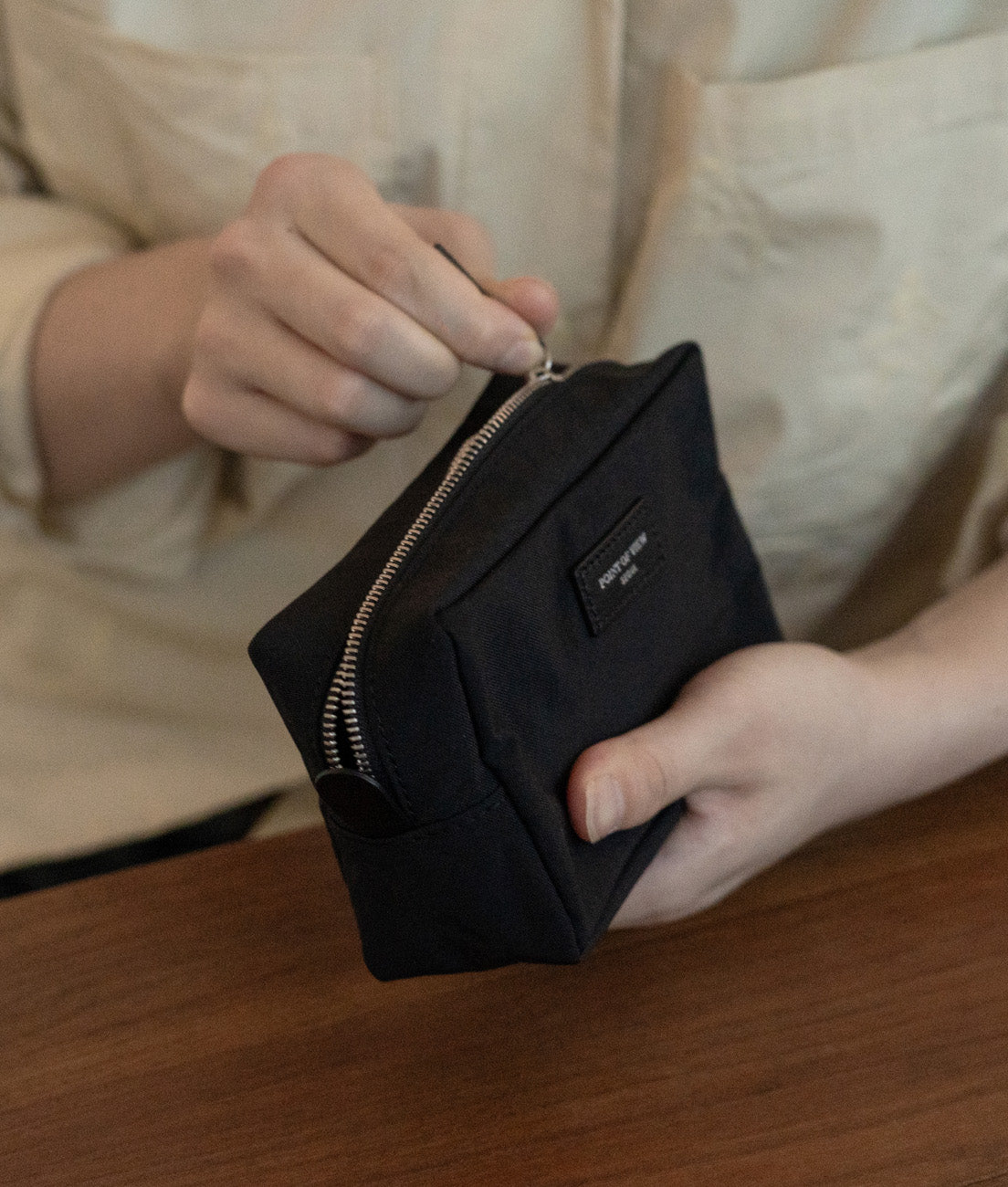 Nylon Pouch Volume - Point of View